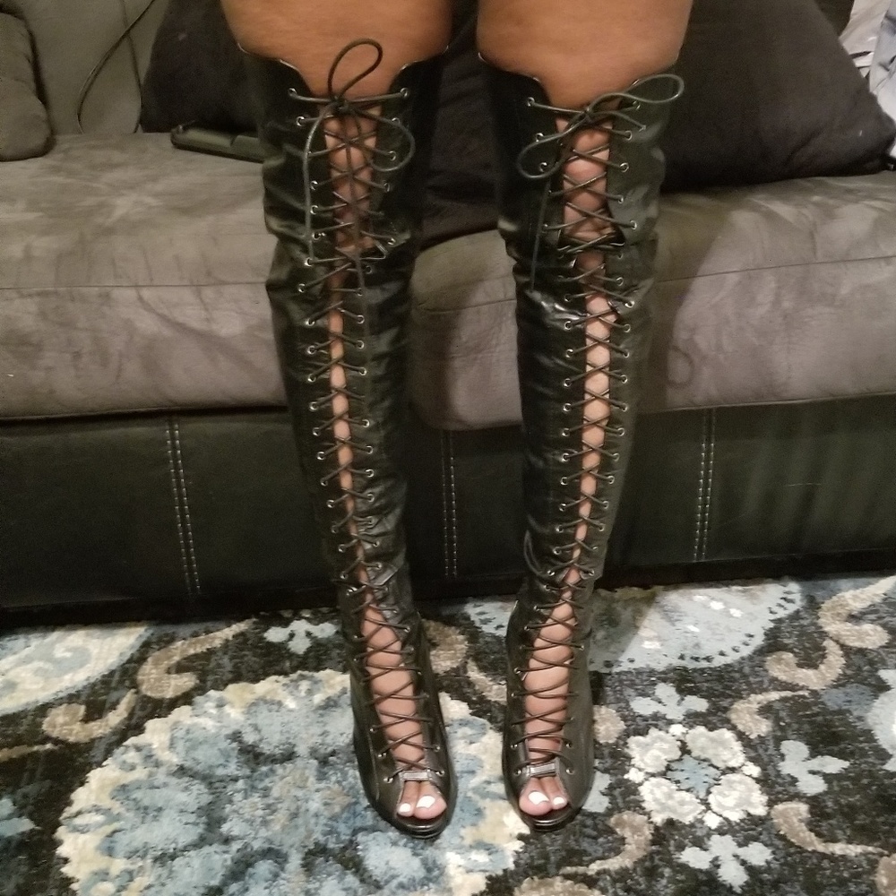 COPY - Thigh high  boots
